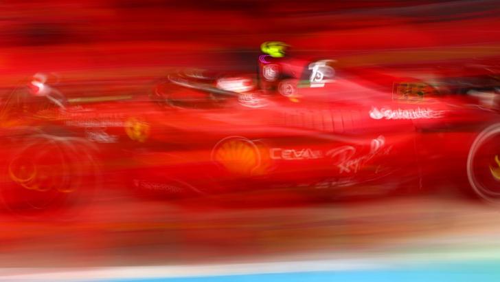 El Ferrari de Sainz acabó en llamas